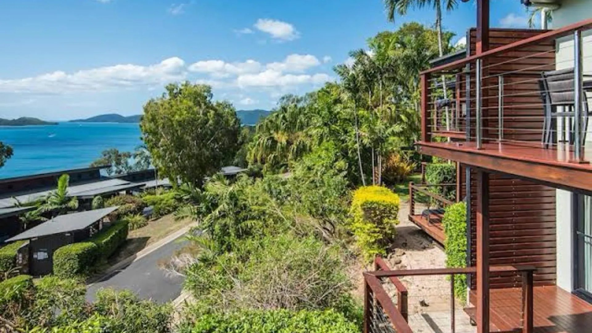 Family Island Dream Escape At Compass Point 10 Hamilton Island, 3Br Villa With Buggy Apartment