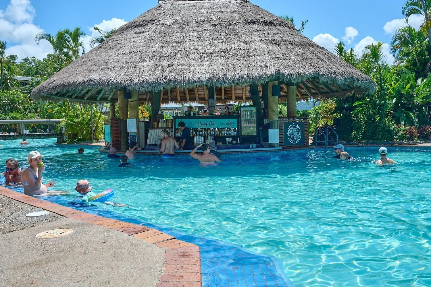 Family Island Dream Escape At Compass Point 10 Hamilton Island, 3Br Villa With Buggy 0*,  Australia